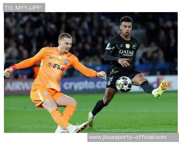 中超精彩对决巴黎圣日耳曼与波尔图战成平局神扑瞬间引发全场热议